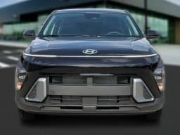 Hyundai Kona SE FWD 2027 — side view