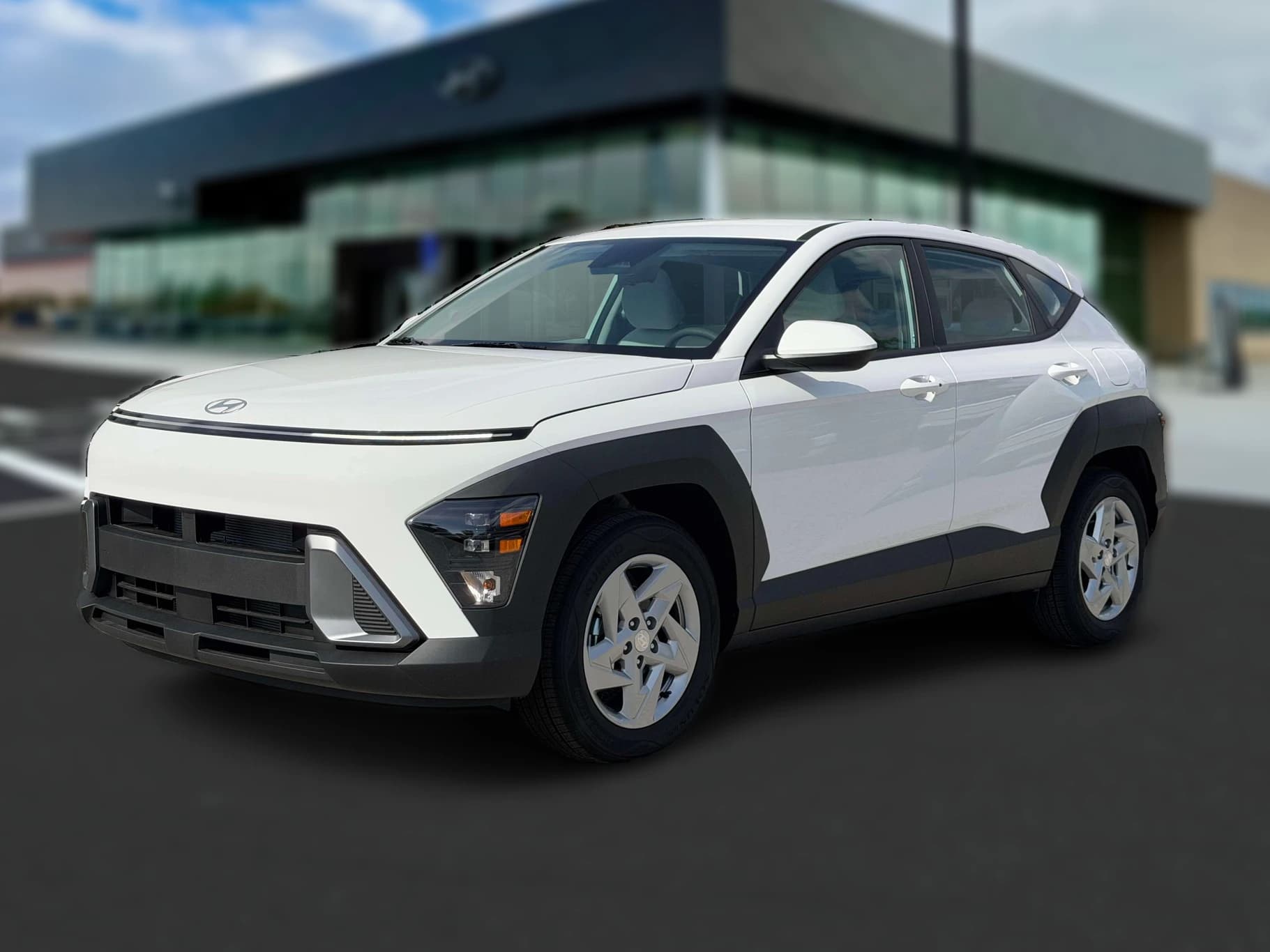 Hyundai Kona SE FWD 2027 — side view