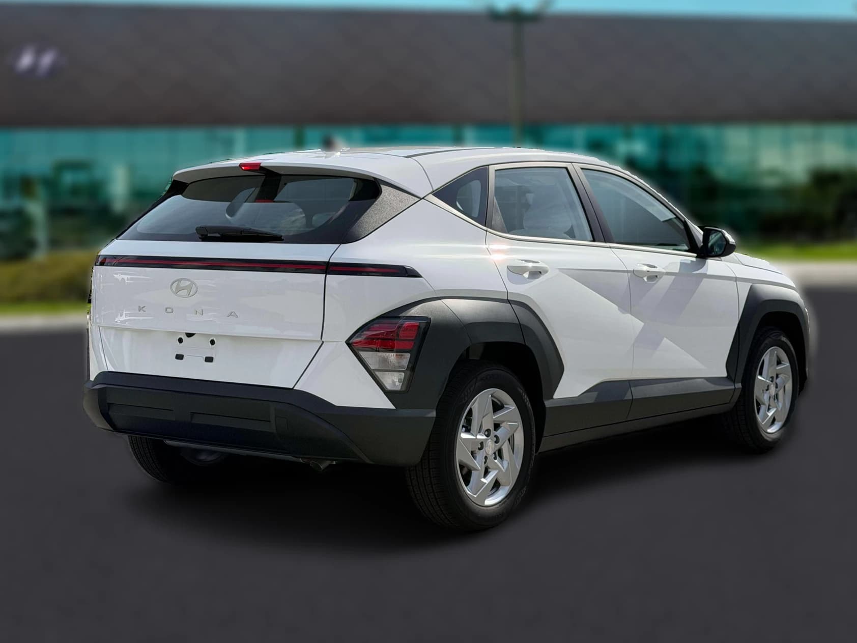 Hyundai Kona SE FWD 2027 — side view
