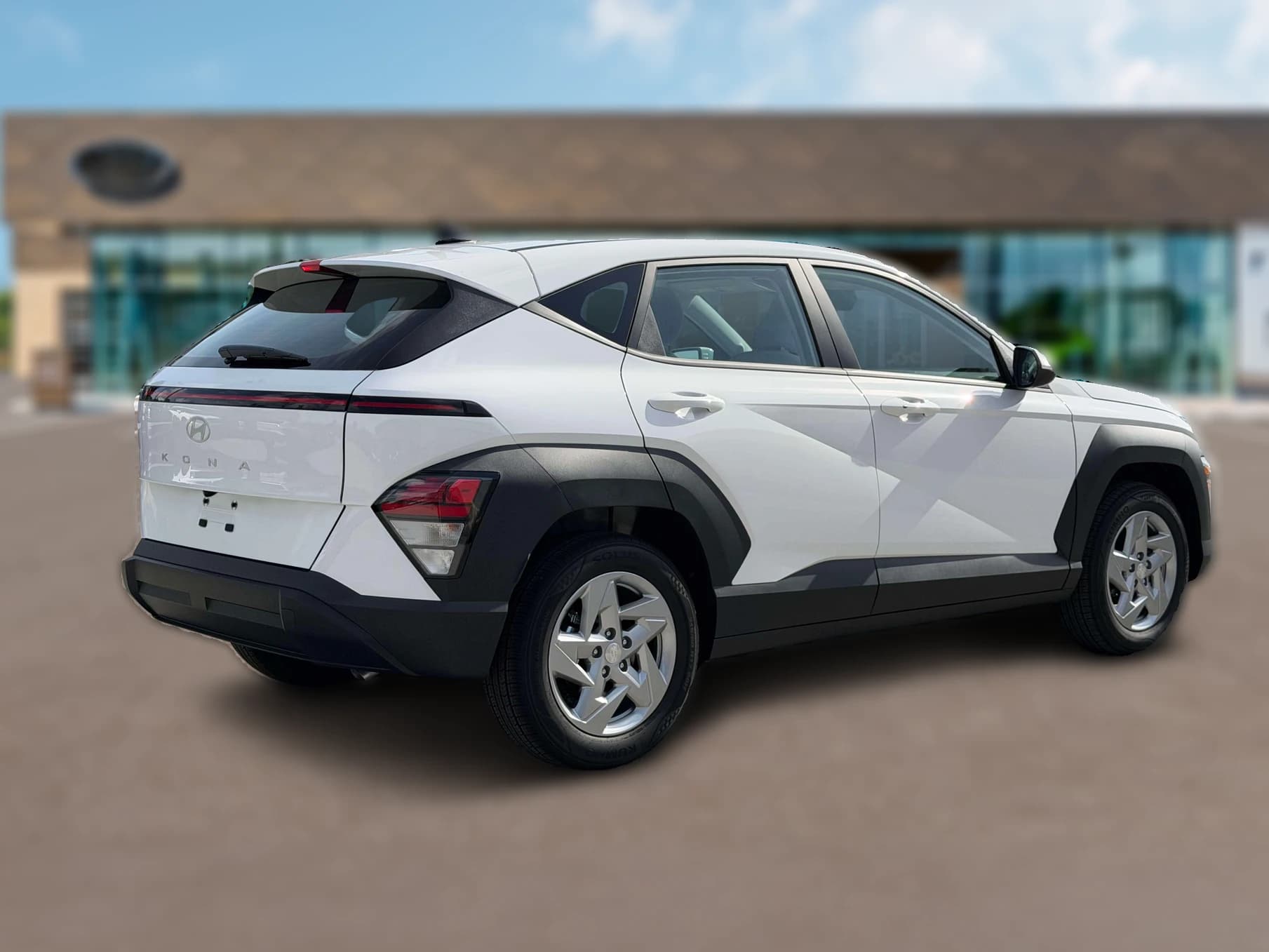 Hyundai Kona SE FWD 2027 — side view