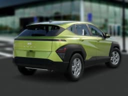 Hyundai Kona SE AWD 2027 — side view