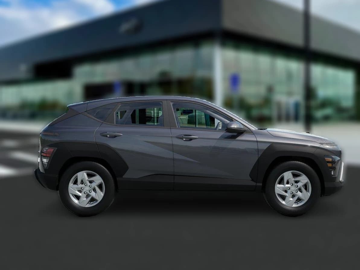 Hyundai Kona SE AWD 2027 — side view
