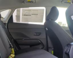 Hyundai Kona Electric SEL FWD 2025 — side view