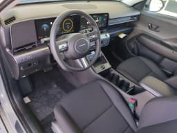Hyundai Kona Electric SEL FWD 2025 — side view