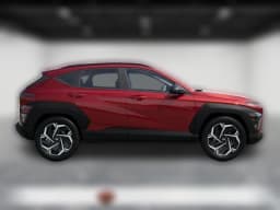 Hyundai Kona SEL Premium FWD 2026 — side view