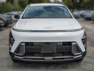 Hyundai Kona SEL Premium FWD