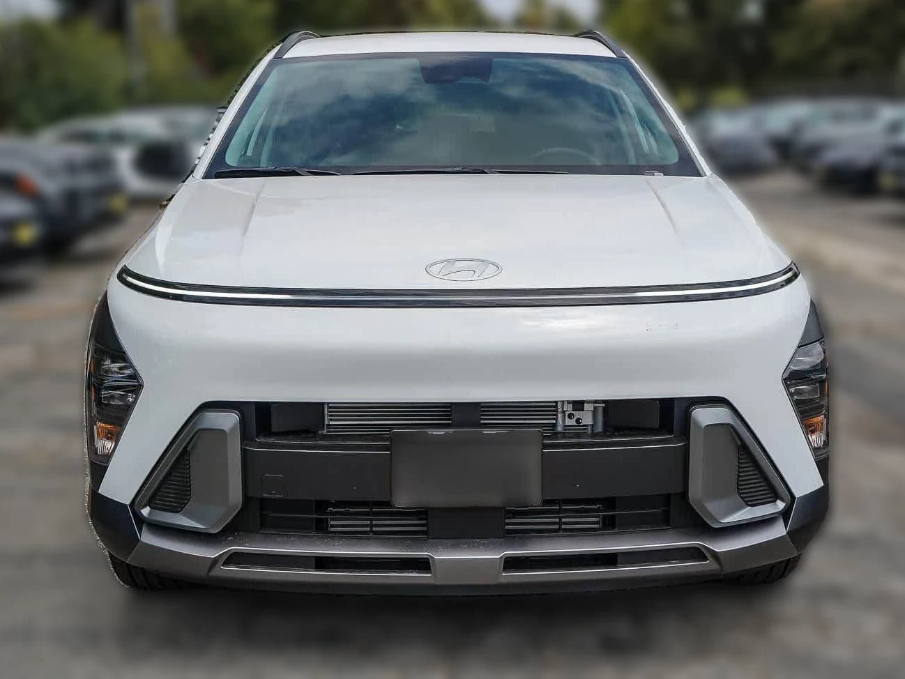 Hyundai Kona SEL Premium FWD 2026 — side view
