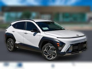 Hyundai Kona SEL Premium FWD