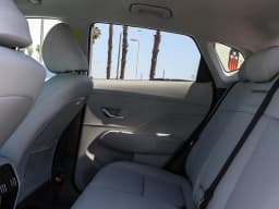 Hyundai Kona SEL Premium FWD 2026 — side view