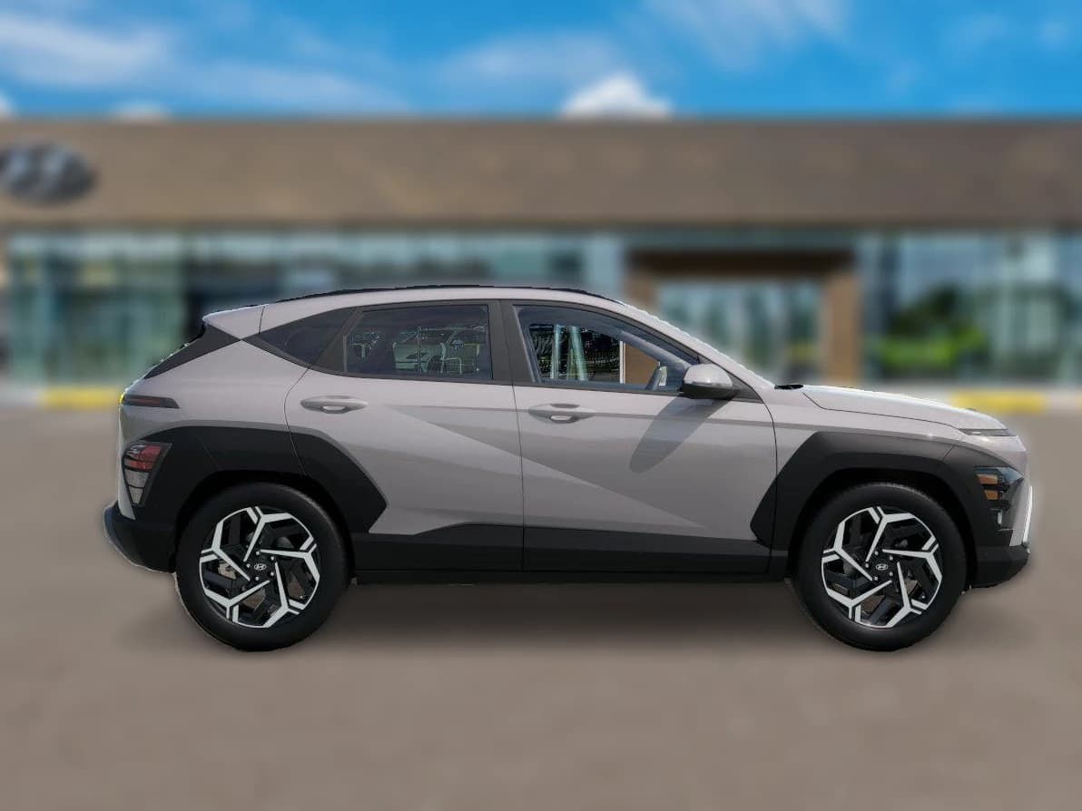 Hyundai Kona SEL Premium FWD 2027 — side view