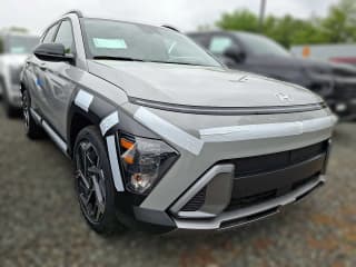Hyundai Kona SEL Premium FWD