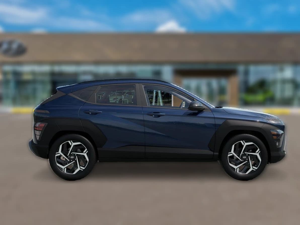 Hyundai Kona SEL Premium FWD 2026 — side view