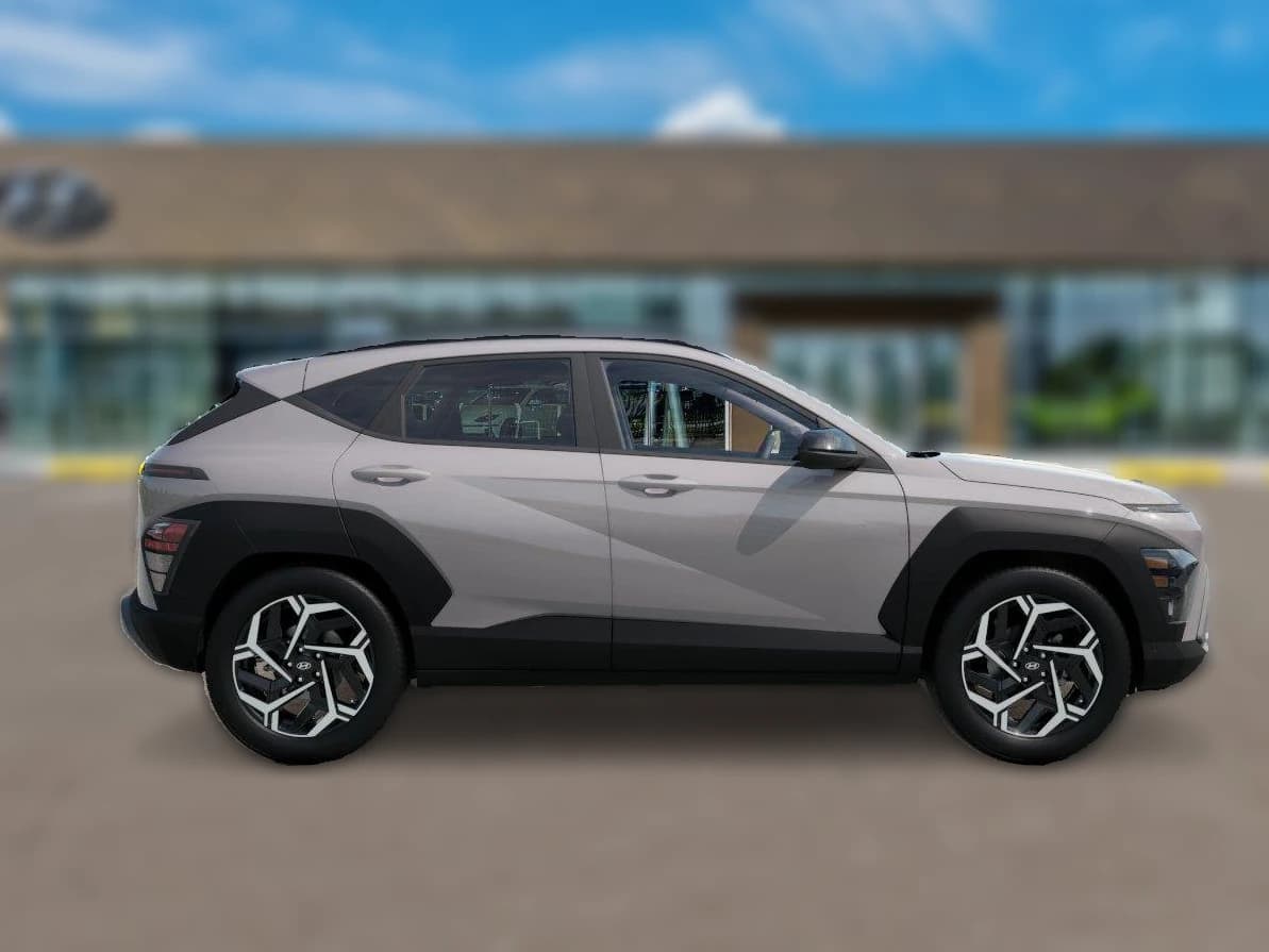 Hyundai Kona SEL Premium FWD 2026 — side view