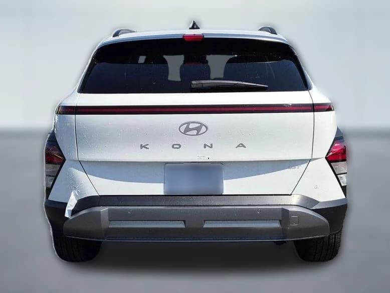 Hyundai Kona Limited FWD 2026 — side view