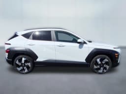 Hyundai Kona Limited FWD 2026 — side view