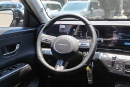 Hyundai Kona Limited FWD 2026 — side view