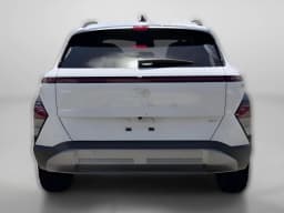 Hyundai Kona Limited FWD 2026 — side view