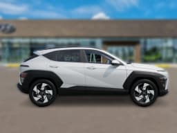 Hyundai Kona Limited FWD 2026 — side view