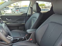 Hyundai Kona Limited FWD 2026 — side view