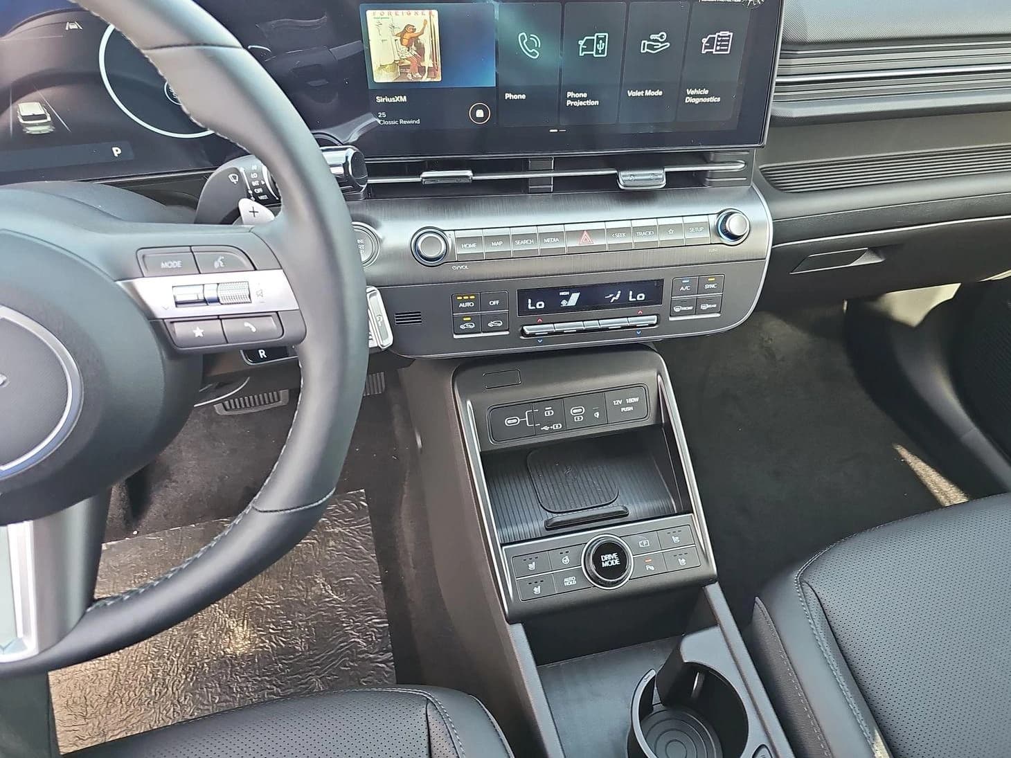 Hyundai Kona Limited FWD 2026 — side view