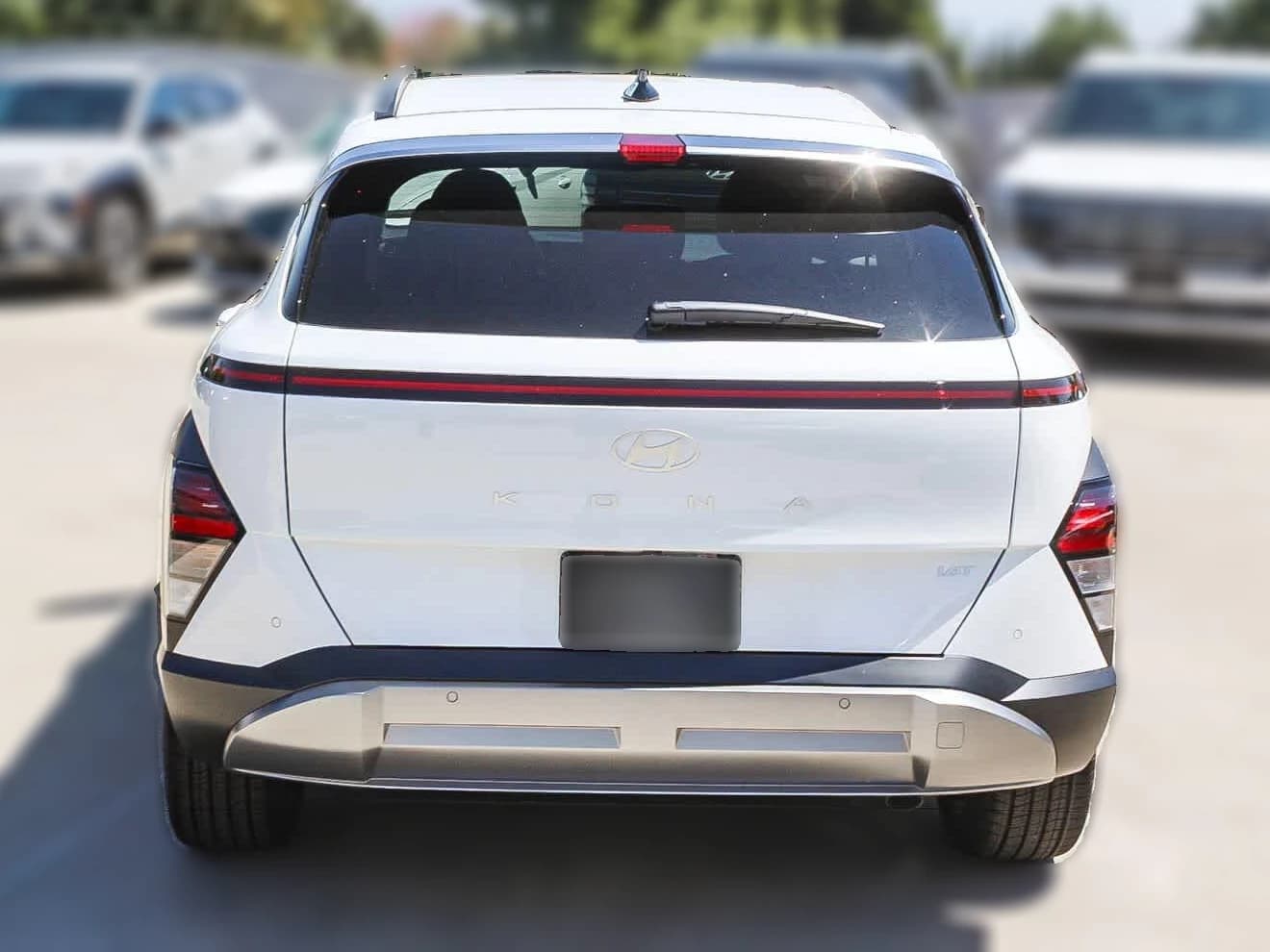 Hyundai Kona Limited FWD 2027 — side view