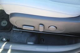 Hyundai Kona Limited FWD 2027 — side view