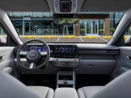 Hyundai Kona Limited FWD 2026 — side view