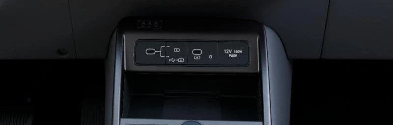 Hyundai Kona Limited FWD 2026 — side view