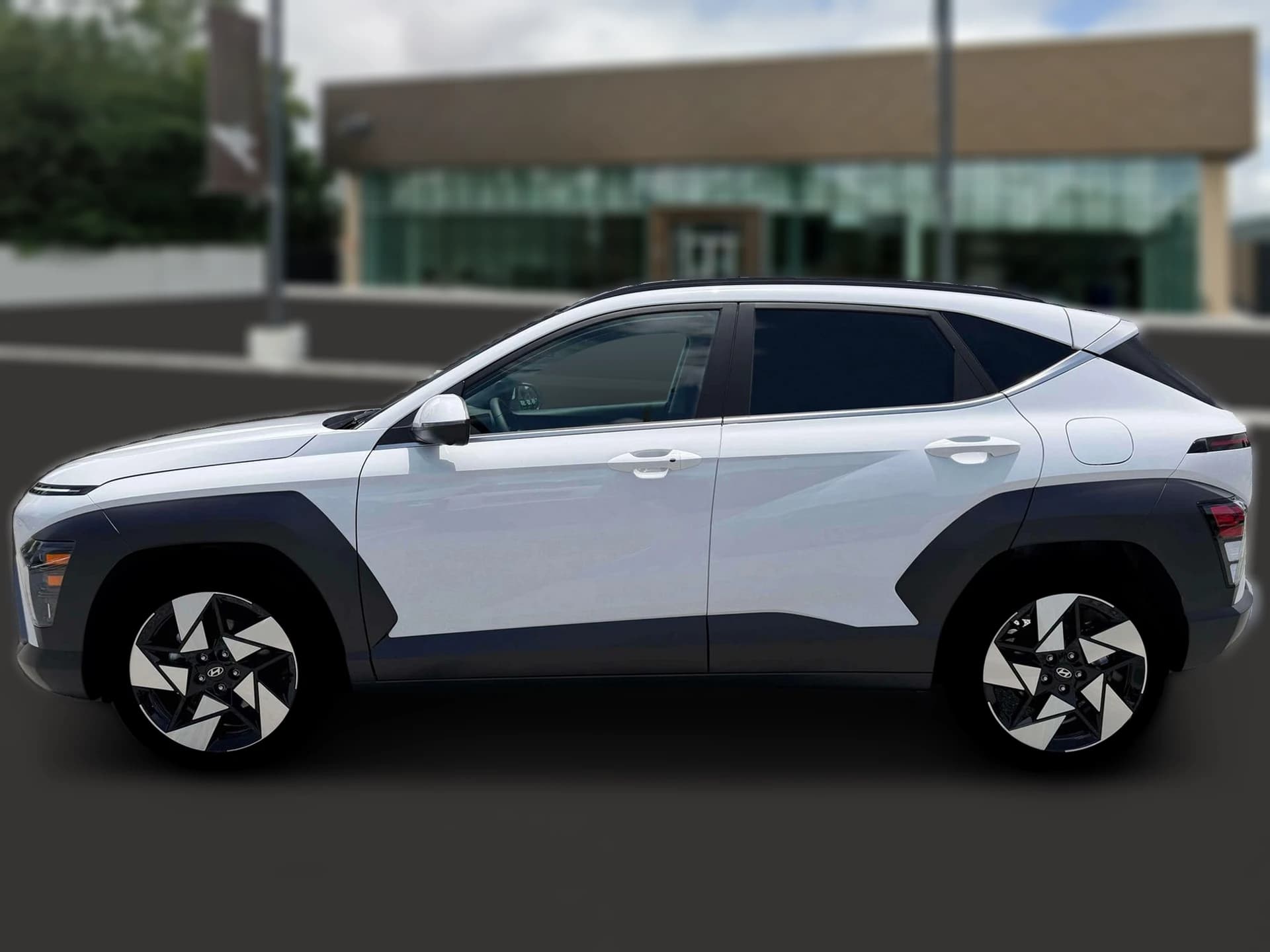 Hyundai Kona Limited AWD 2026 — side view