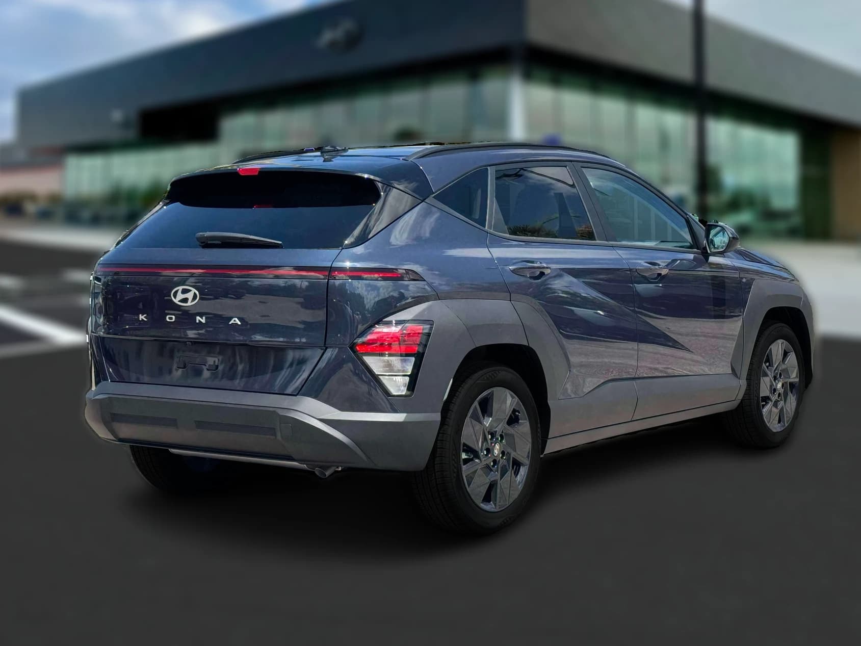 Hyundai Kona SEL Sport FWD 2027 — side view