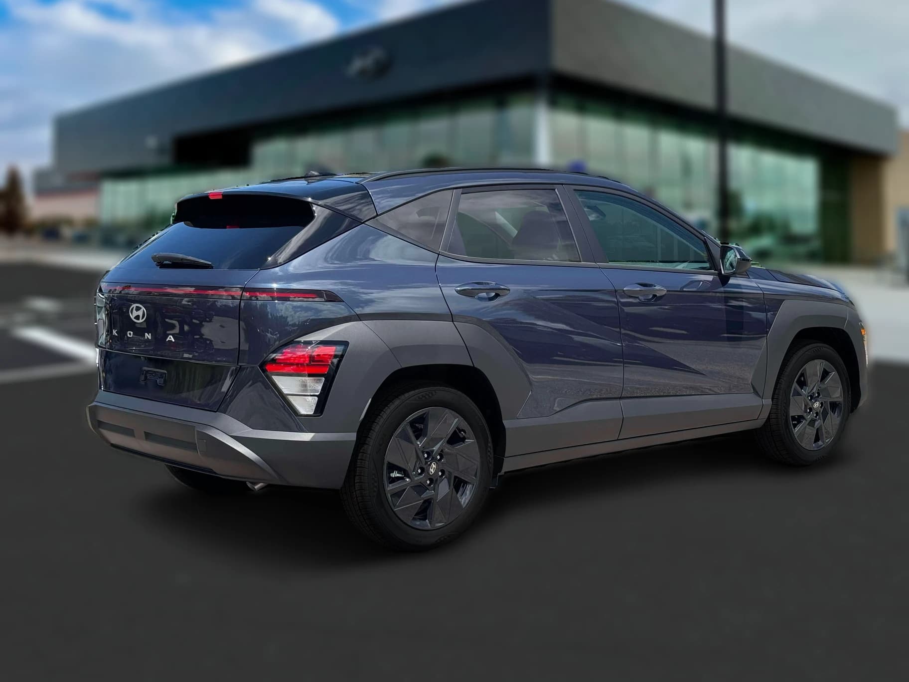 Hyundai Kona SEL Sport FWD 2027 — side view