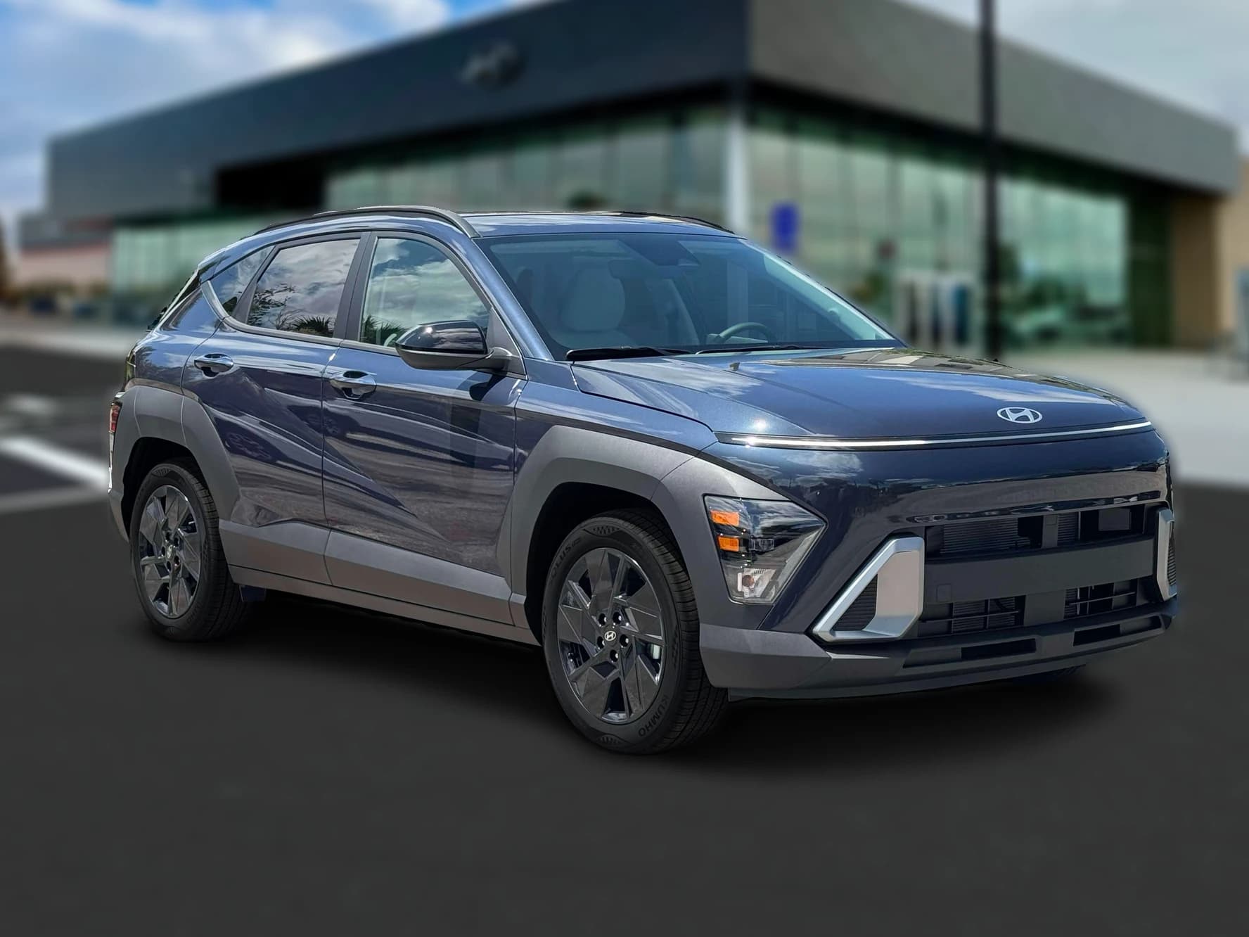 Hyundai Kona SEL Sport FWD 2027 — side view