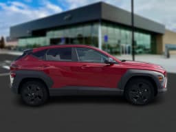 Hyundai Kona SEL Sport FWD 2027 — side view