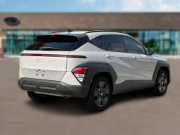 Hyundai Kona SEL Sport FWD 2027 — side view