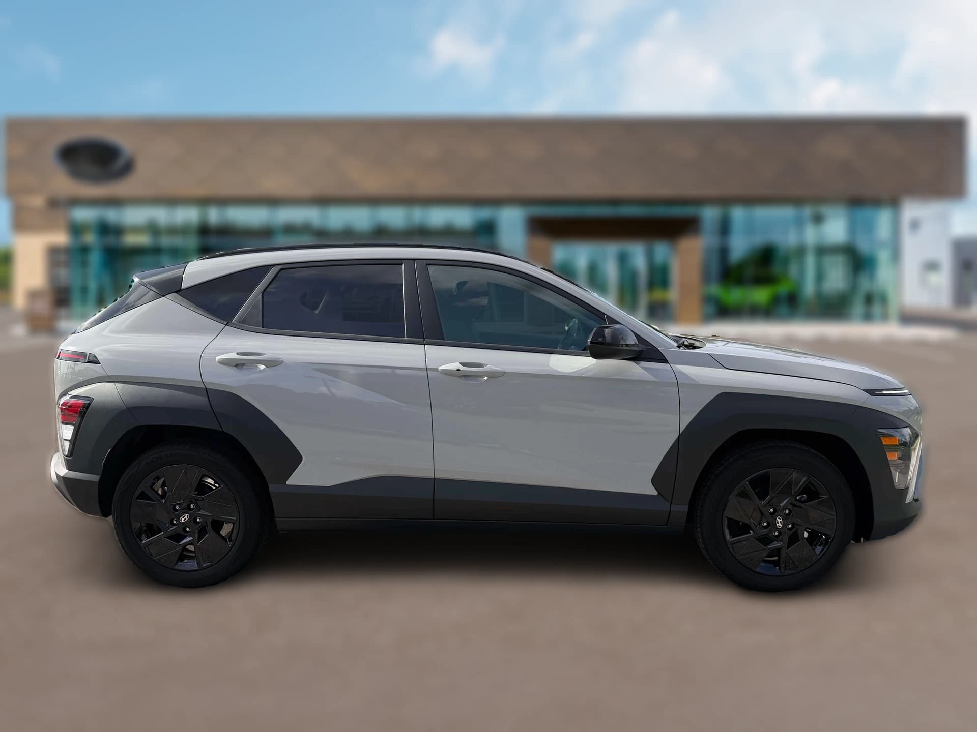 Hyundai Kona SEL Sport FWD 2027 — side view