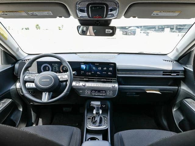 Hyundai Kona SEL Sport FWD 2027 — side view