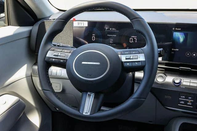 Hyundai Kona SEL Sport FWD 2027 — side view