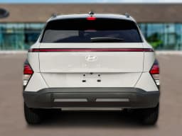 Hyundai Kona SEL Sport FWD 2027 — side view