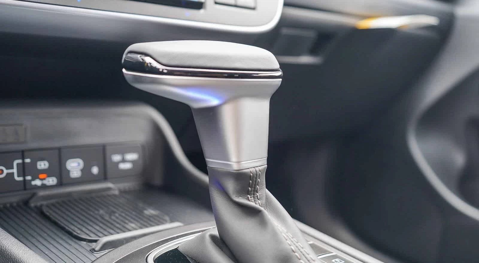 Hyundai Kona SEL Sport FWD 2026 — side view