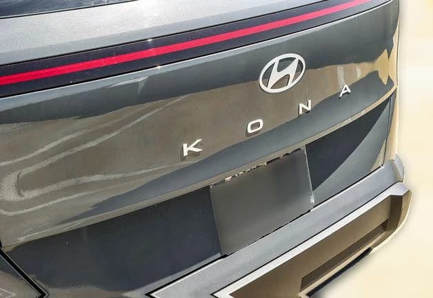 Hyundai Kona SEL Sport FWD 2027 — side view