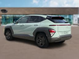 Hyundai Kona SEL Sport FWD 2027 — side view
