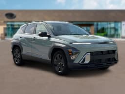 Hyundai Kona SEL Sport FWD 2027 — side view