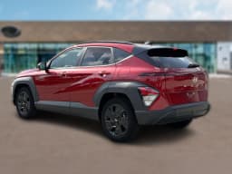 Hyundai Kona SEL Sport FWD 2027 — side view