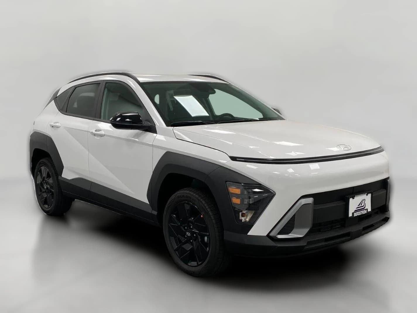 Hyundai Kona SEL Sport AWD 2027 — side view