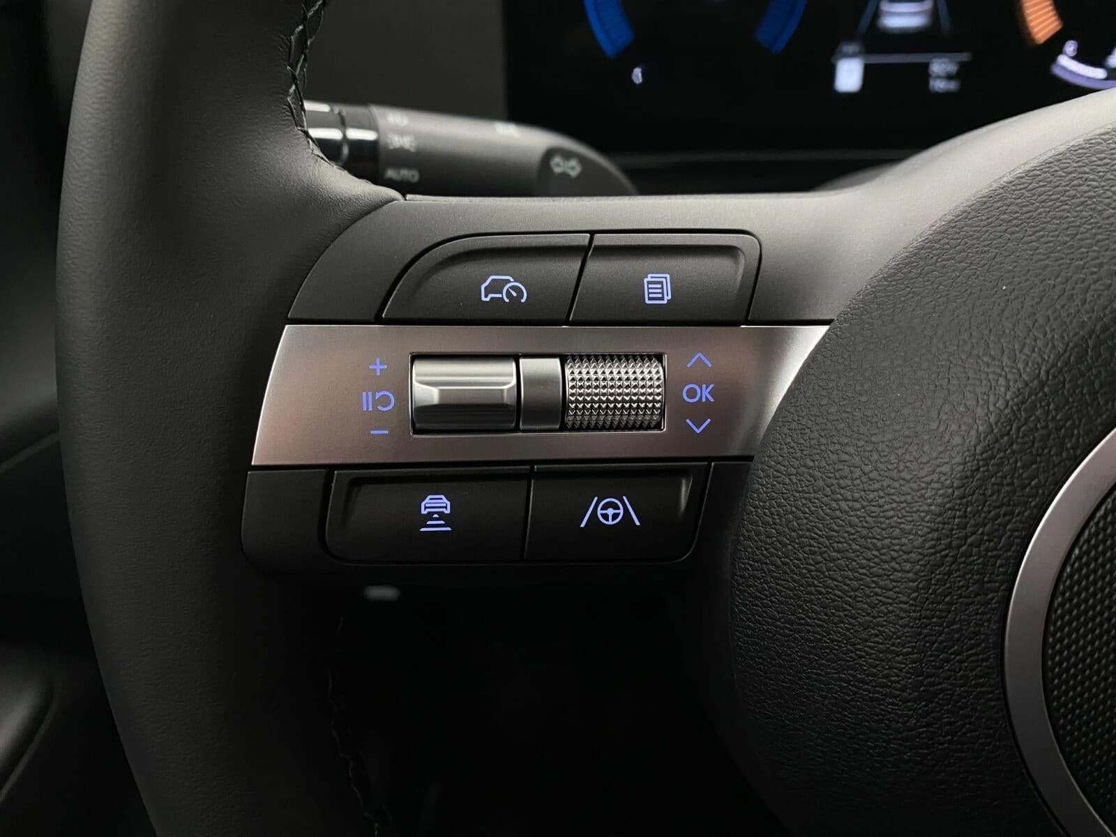 Hyundai Kona SEL Sport AWD 2027 — side view