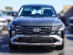 Hyundai Tucson Hybrid SE FWD 2026 — side view