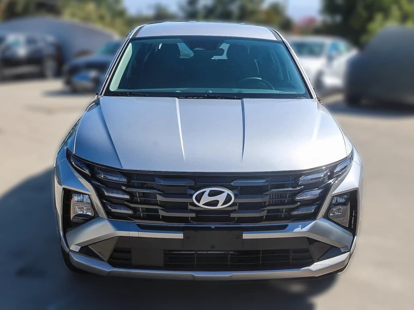 Hyundai Tucson Hybrid SE FWD 2026 — side view
