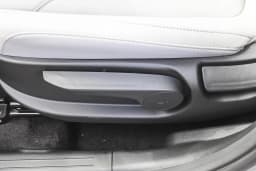 Hyundai Tucson Hybrid SE FWD 2026 — side view