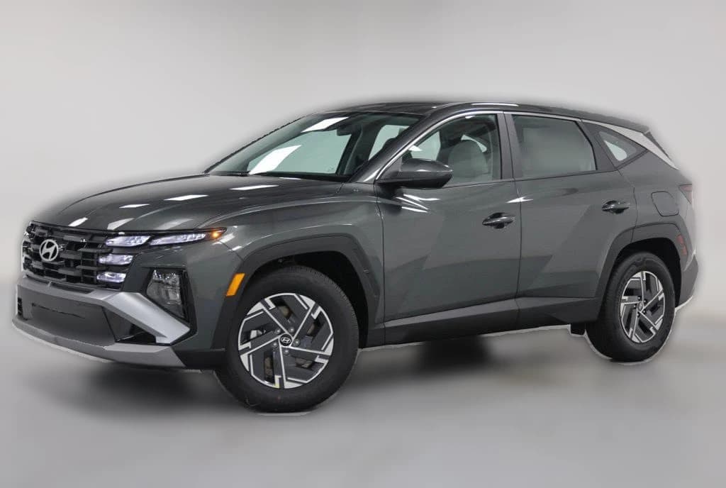 Hyundai Tucson Hybrid SE FWD 2026 — side view