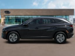 Hyundai Tucson Hybrid SE FWD 2026 — side view